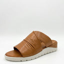 Women's La Pinta, Leyla Sandal