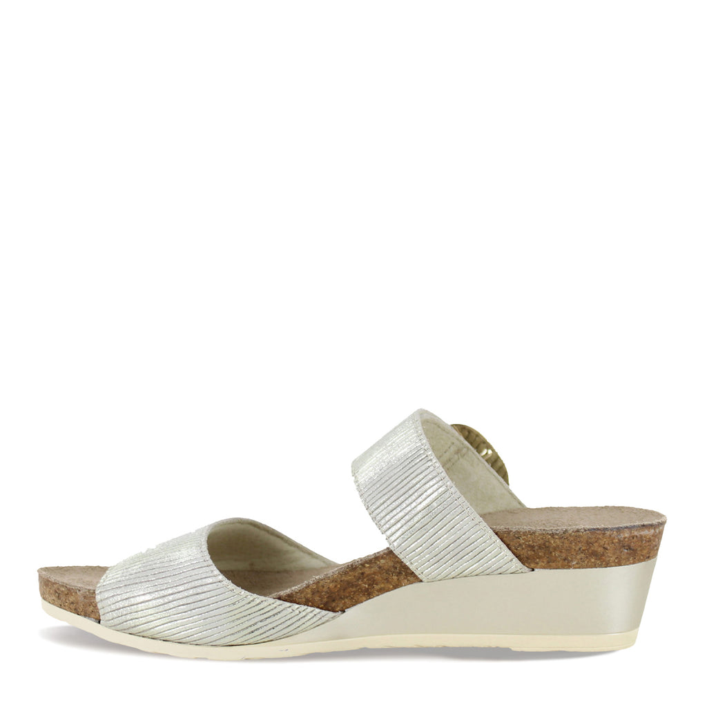 Women's Naot Magic Sandal PLATINUM 104123-HAU