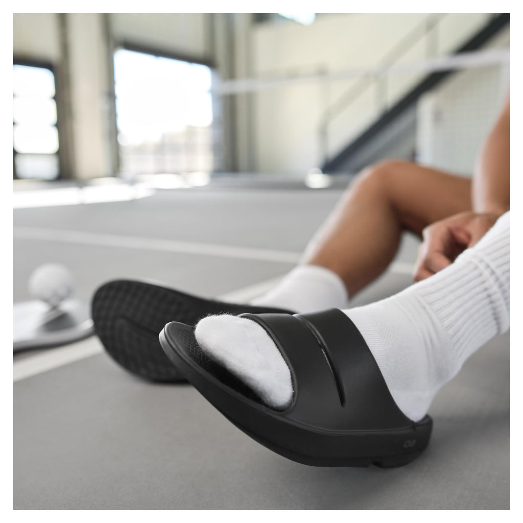 Unisex OOfos OOahh Slide Sandal BLACK 1100-BLACK