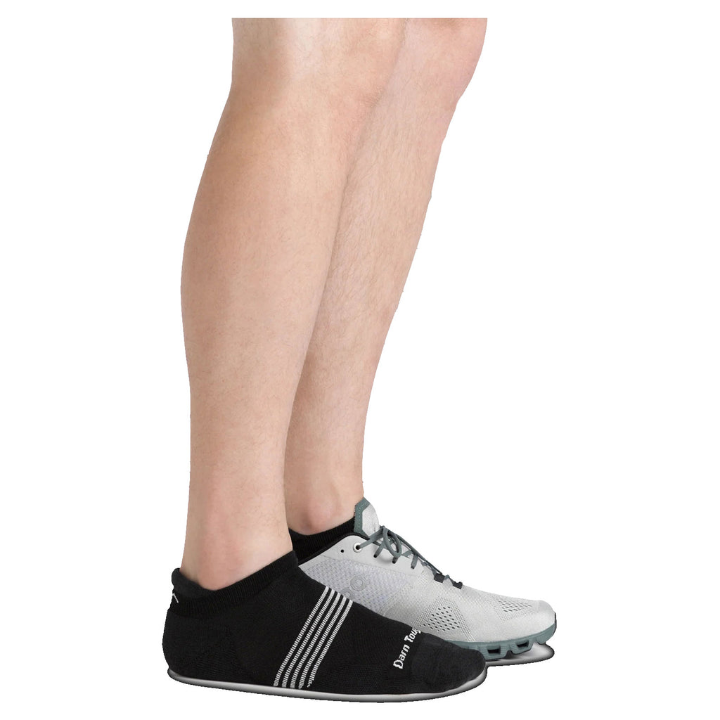 Men's Darn Tough No Show Tab Cushioned Ultra-Lightweight Running Socks BLACK 1116-BLACK