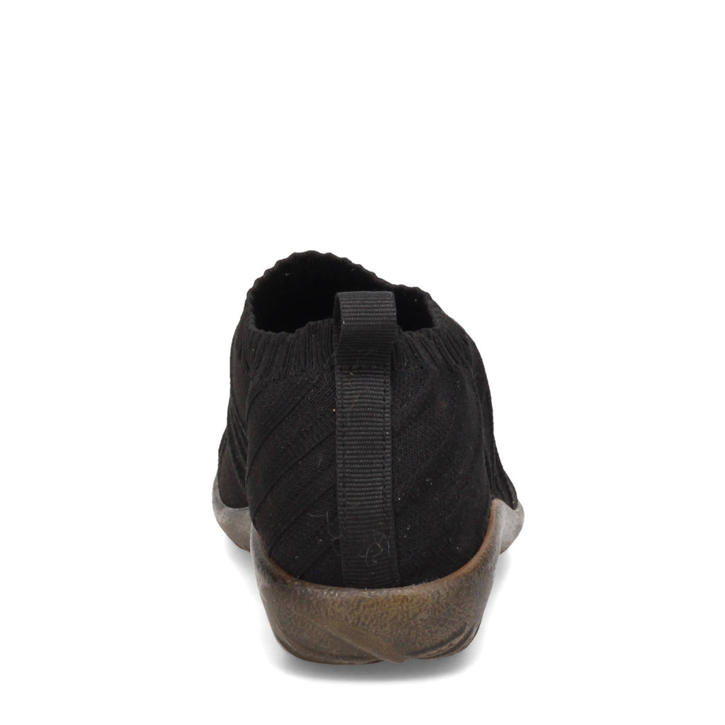 Women's Naot Okahu Slip-On BLACK 11193-57B