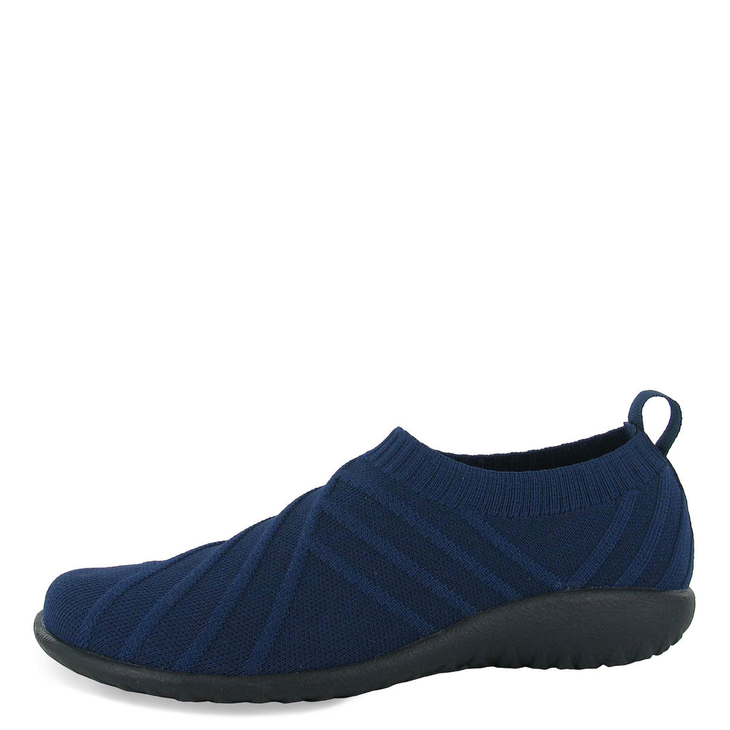 Women's Naot Okahu Slip-On NAVY 11193-98D