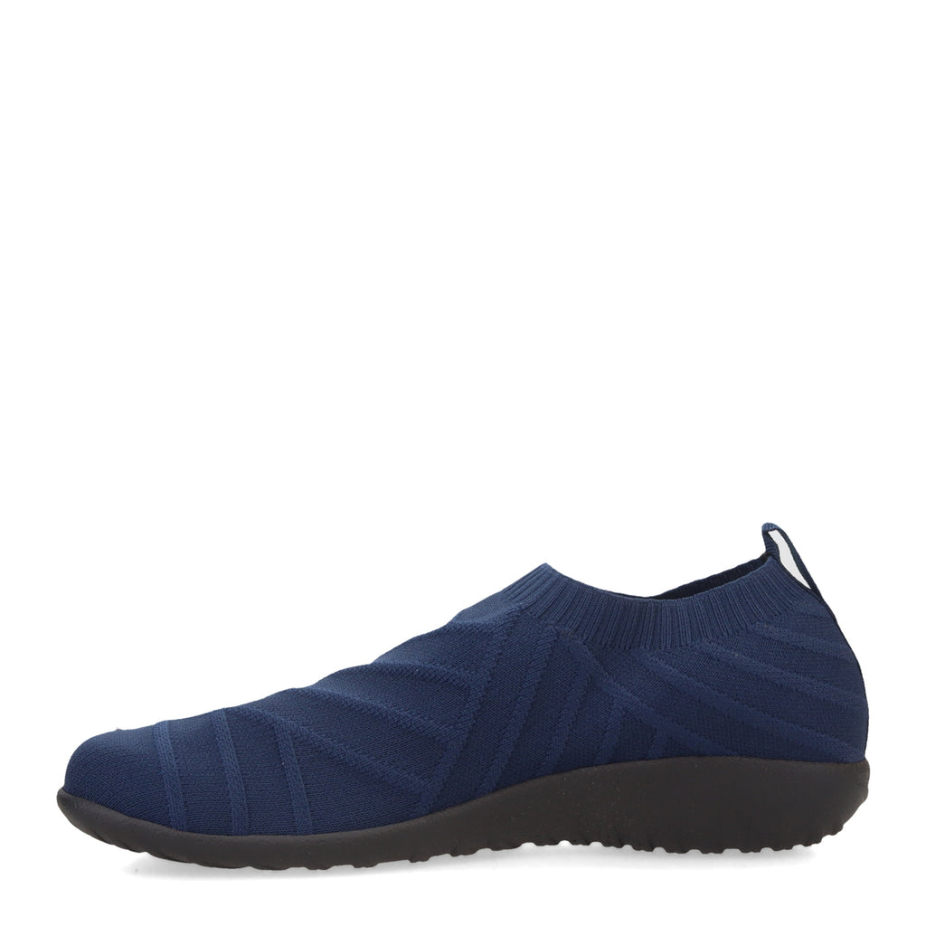 Women's Naot Okahu Slip-On NAVY 11193-98D