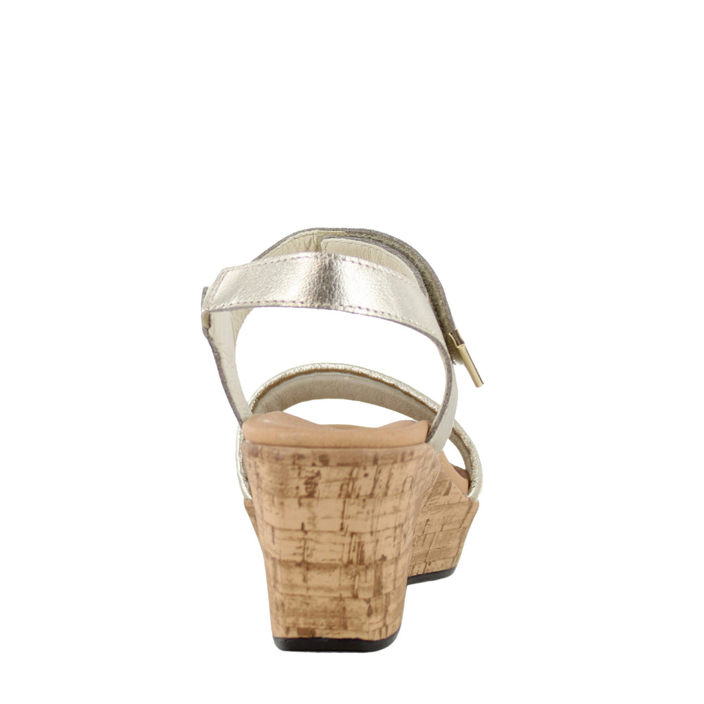 Women's Naot Summer Sandal GOLD / BEIGE RAFFIA 112117-YBH