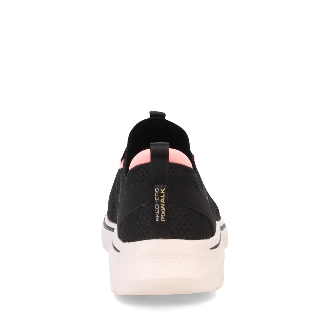 Women's Skechers GO WALK 7 - Abie Sneaker BLACK HOT PINK 125225-BKHP