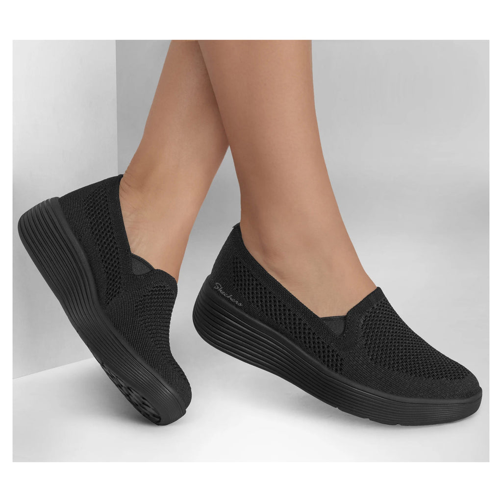 Women's Skechers Relaxed Fit: Arch Fit Laguna - Adore Her Sneaker SOLID BLACK 159089-BBK