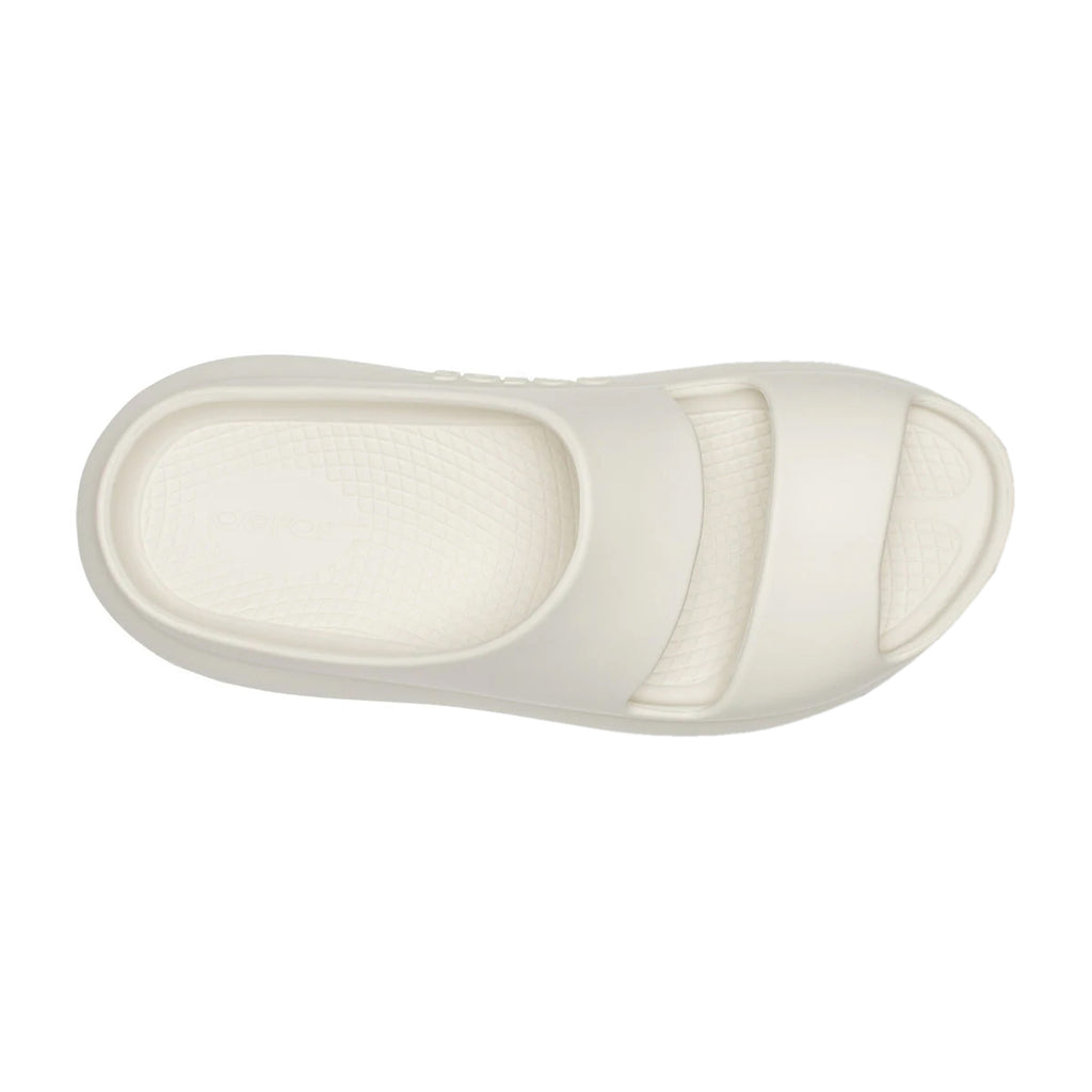 Women's OOfos OOyea Sandal CHALK 1700-CHALK