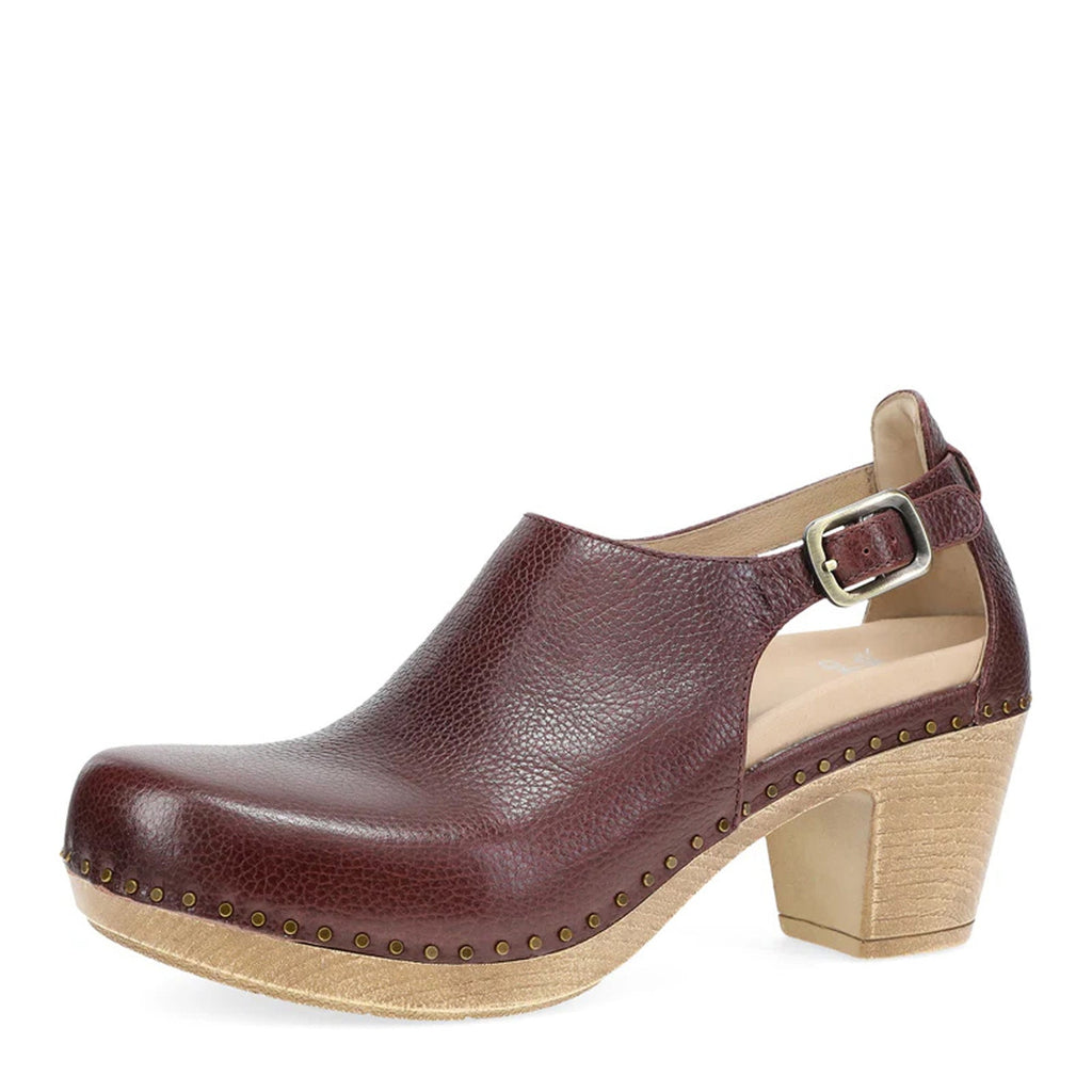 Women's Dansko Sassy Clog CORDOVAN 1831-812200