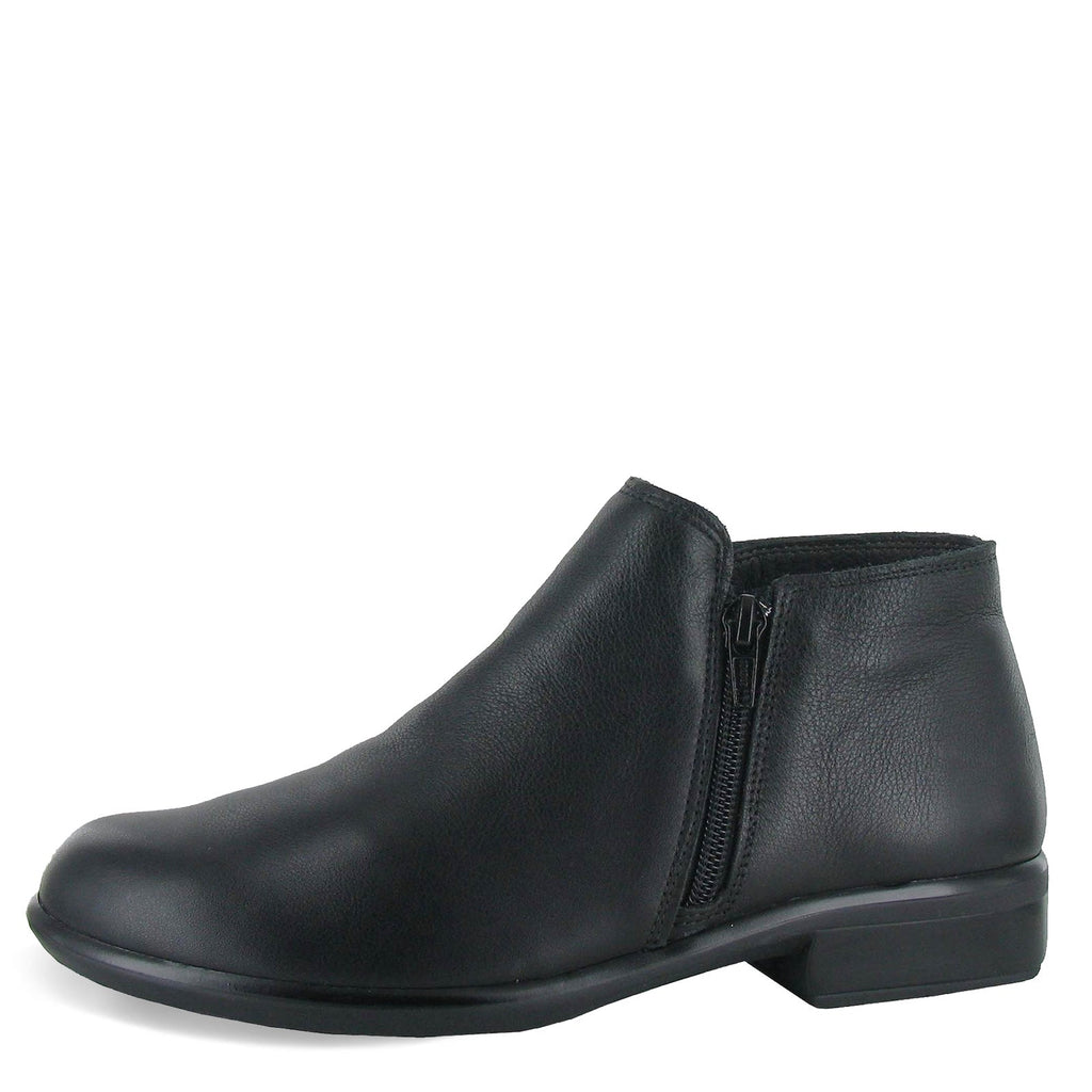 Women's Naot Helm Boot BLACK 26030-BAF
