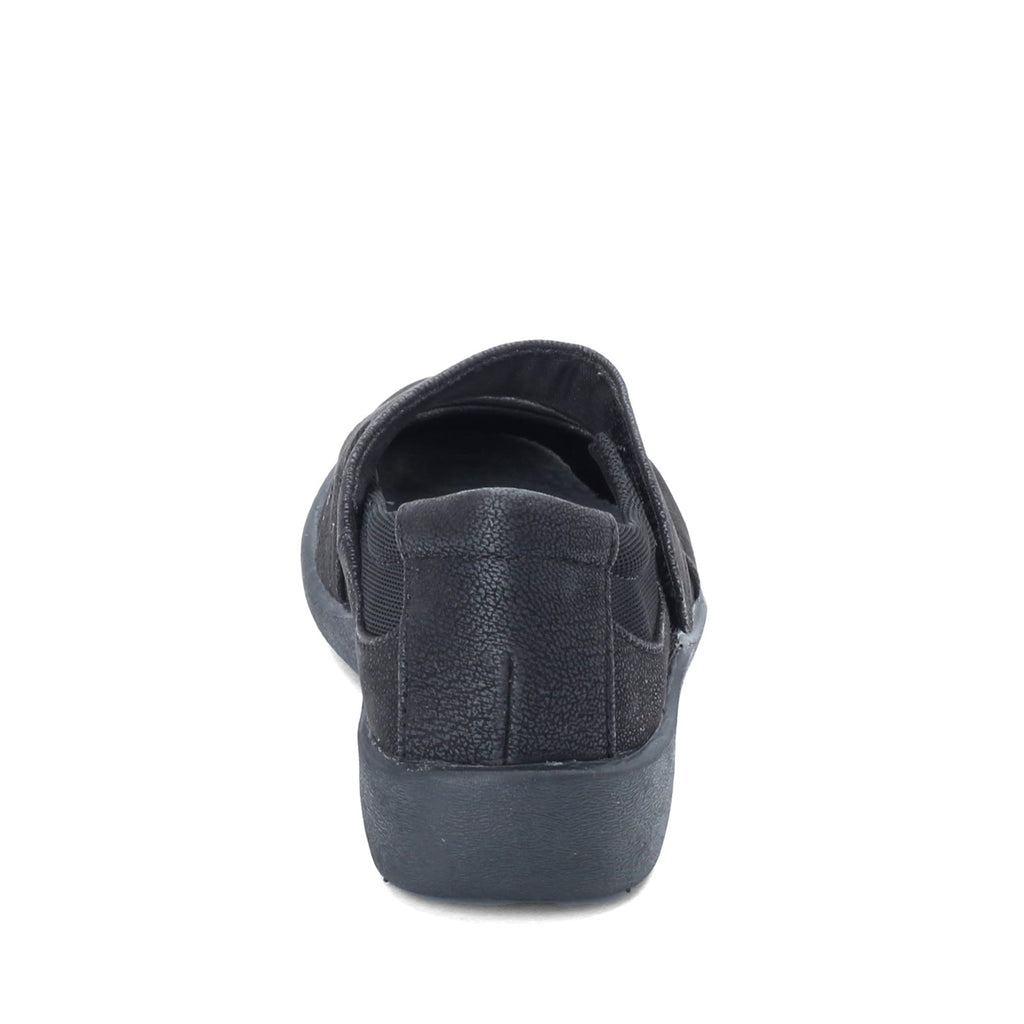 Women's Clarks Sillian Bella Slip-On BLACK 26121457