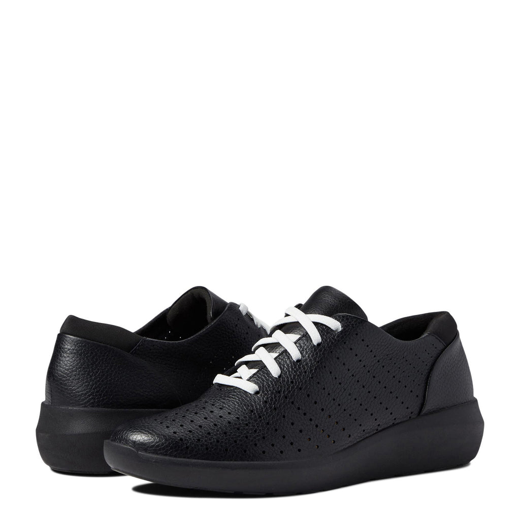 Women's Clarks Kayleigh Aster Sneaker BLACK 26164853