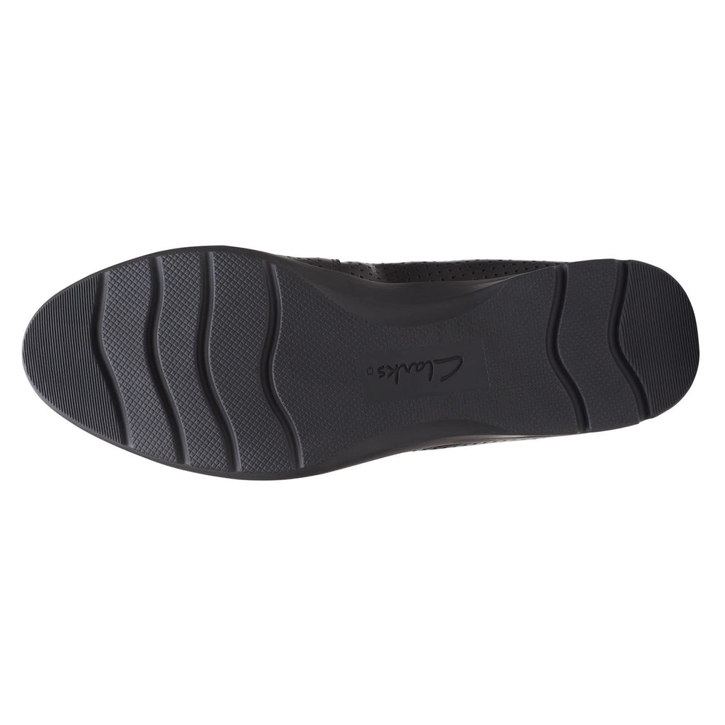 Women's Clarks Jenette Ease Flat BLACK PERF 26165152