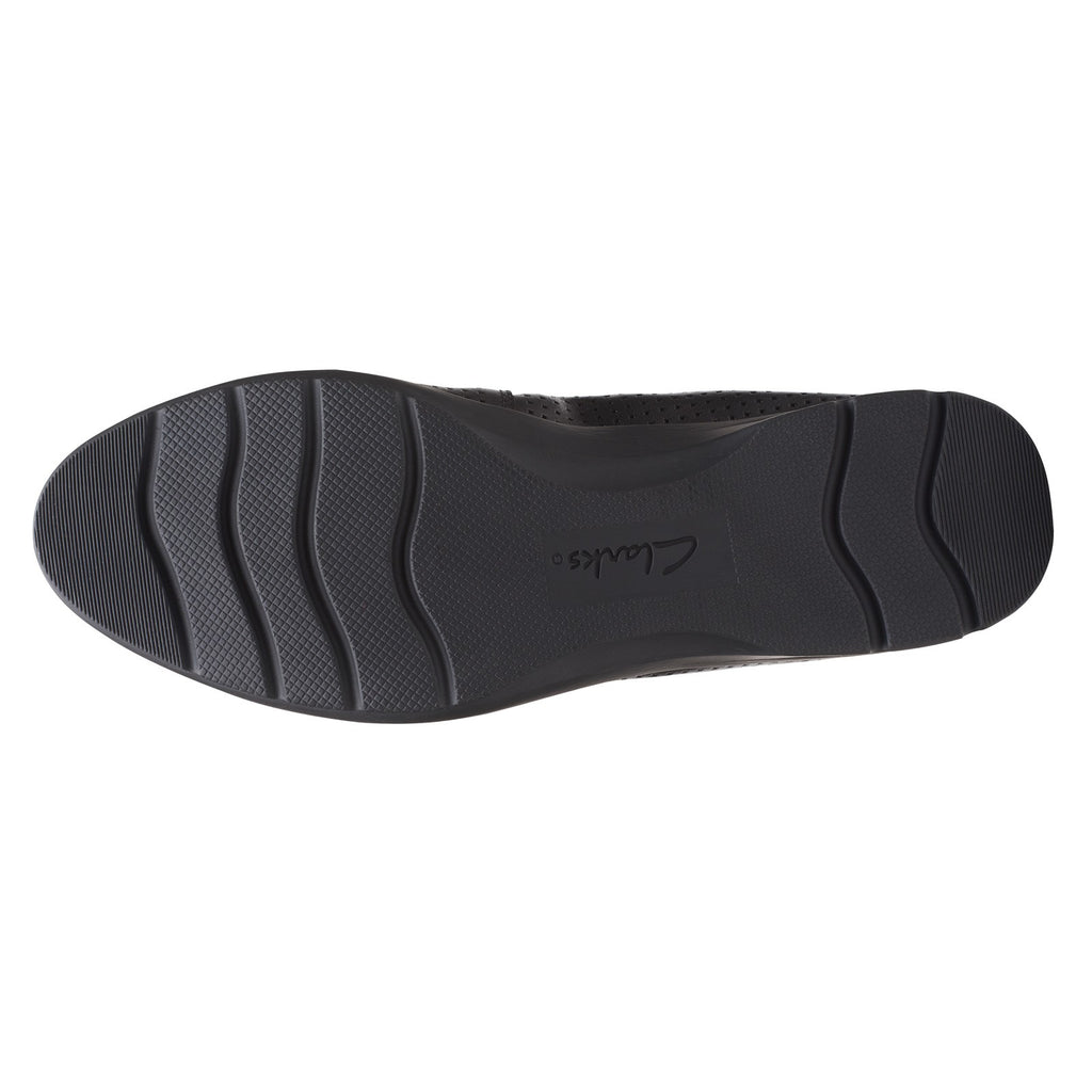 Women's Clarks Jenette Ease Flat BLACK PERF 26165152