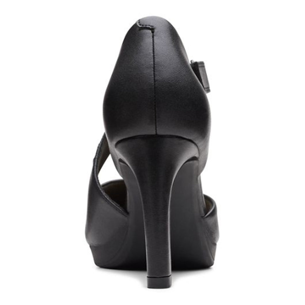 Women's Clarks Ambyr Glow Pump BLACK 26169513