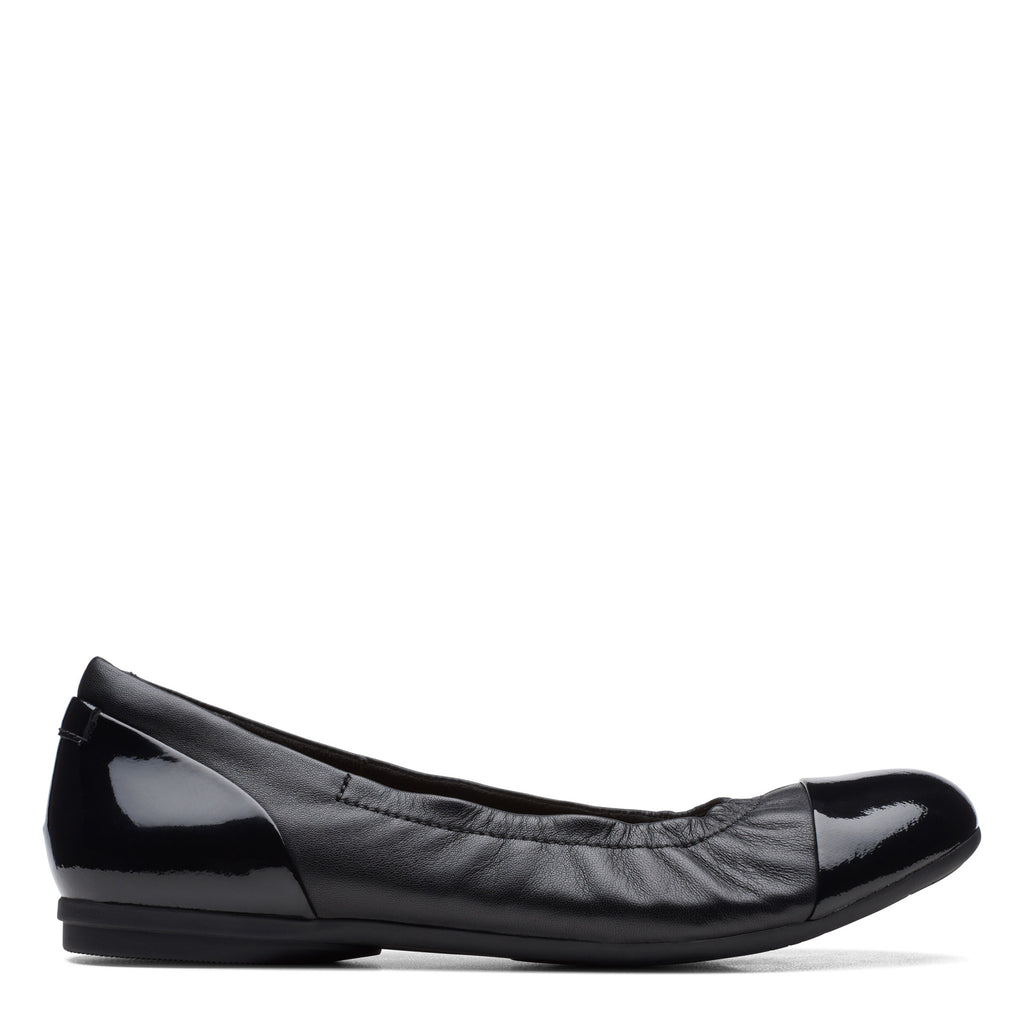Women's Clarks Rena Jazz Flat BLACK 26170592
