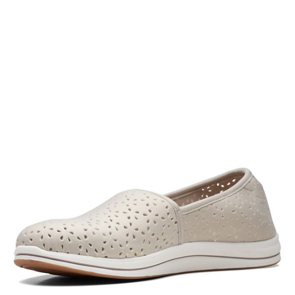 Women's Clarks Breeze Emily Slip-On TAUPE 26171369