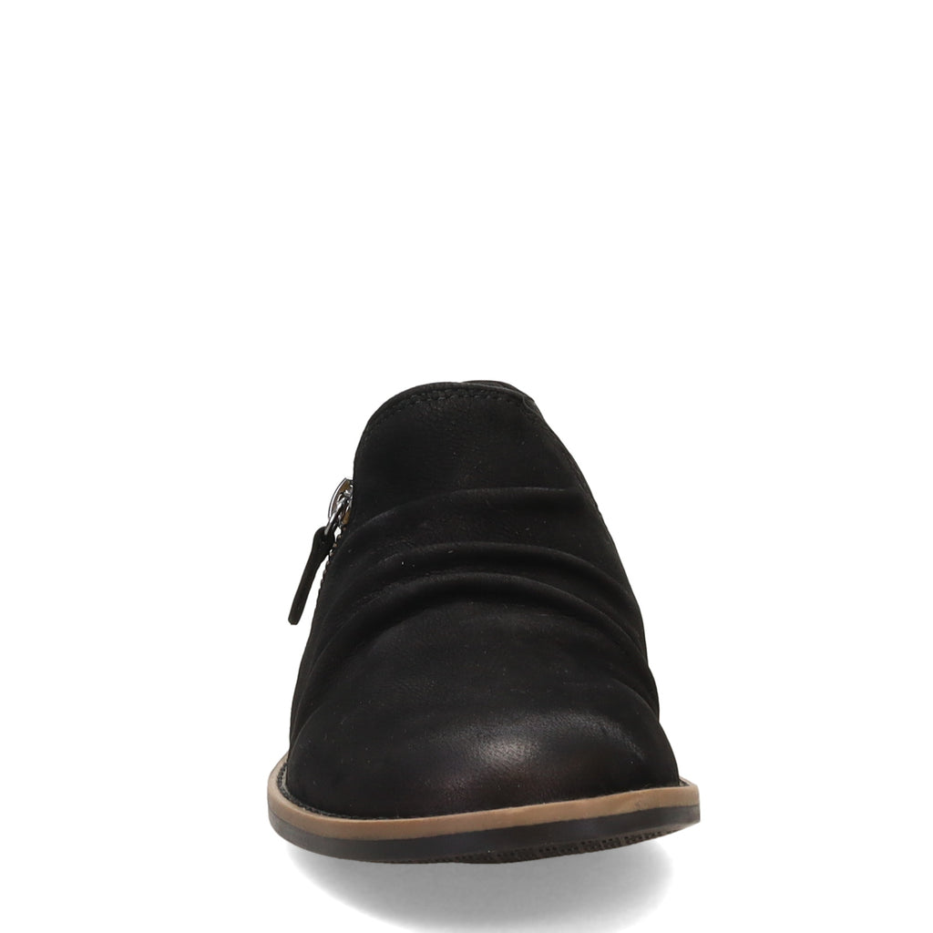 Women's Clarks Camzin Pace Shootie BLACK 26174154