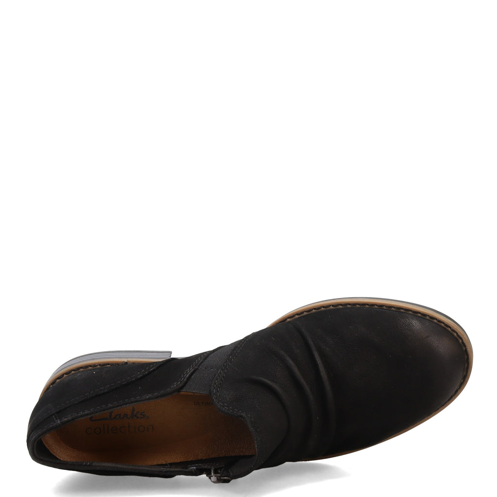 Women's Clarks Camzin Pace Shootie BLACK 26174154