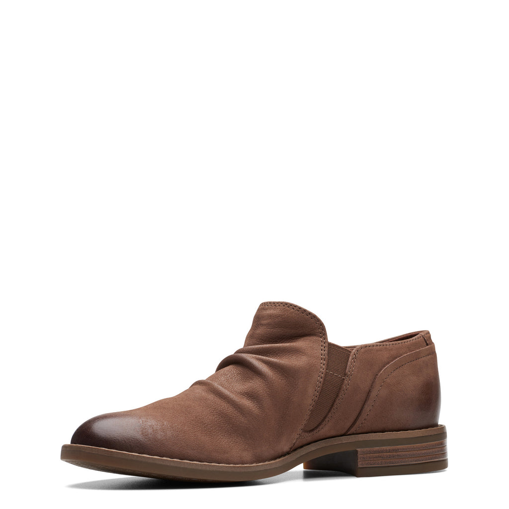 Women's Clarks Camzin Pace Shootie TAUPE 26175189