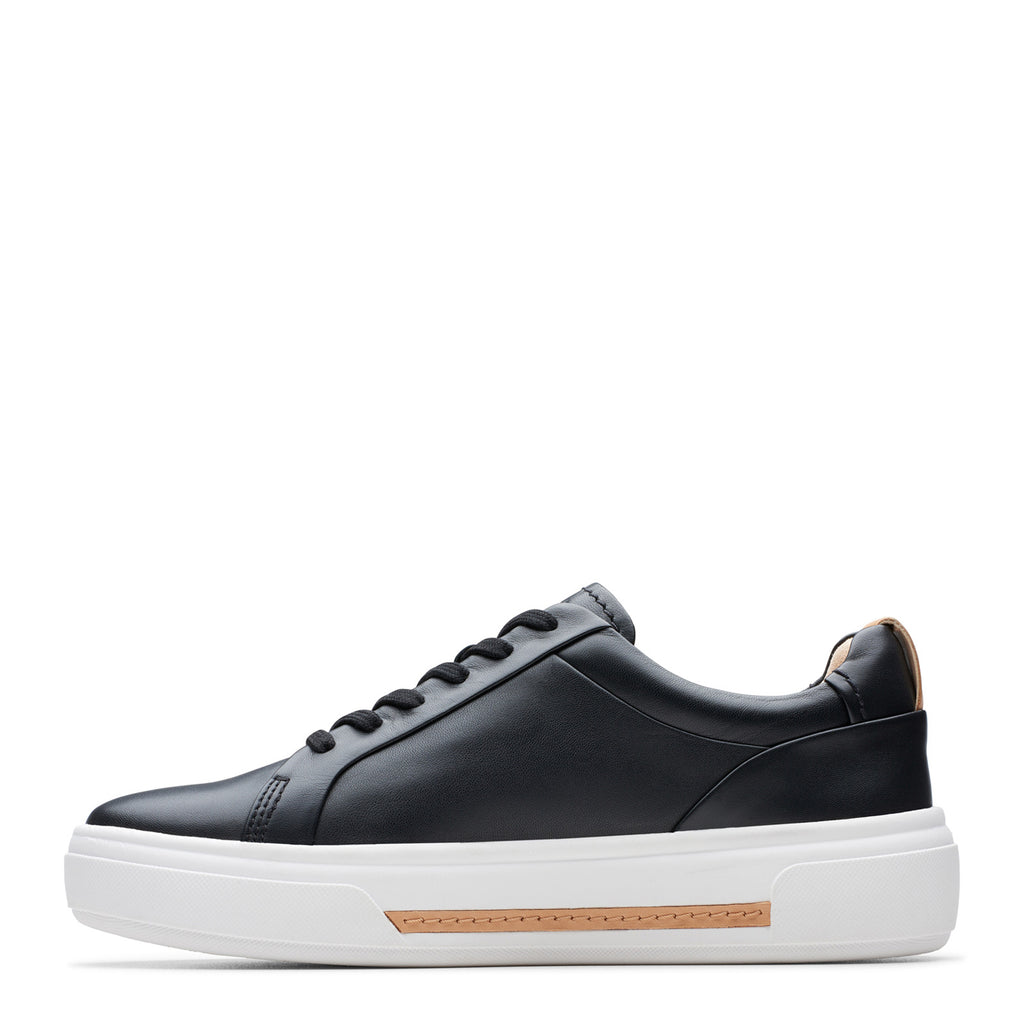 Women's Clarks Hollyhock Walk Sneaker BLACK LEATHER 26176307