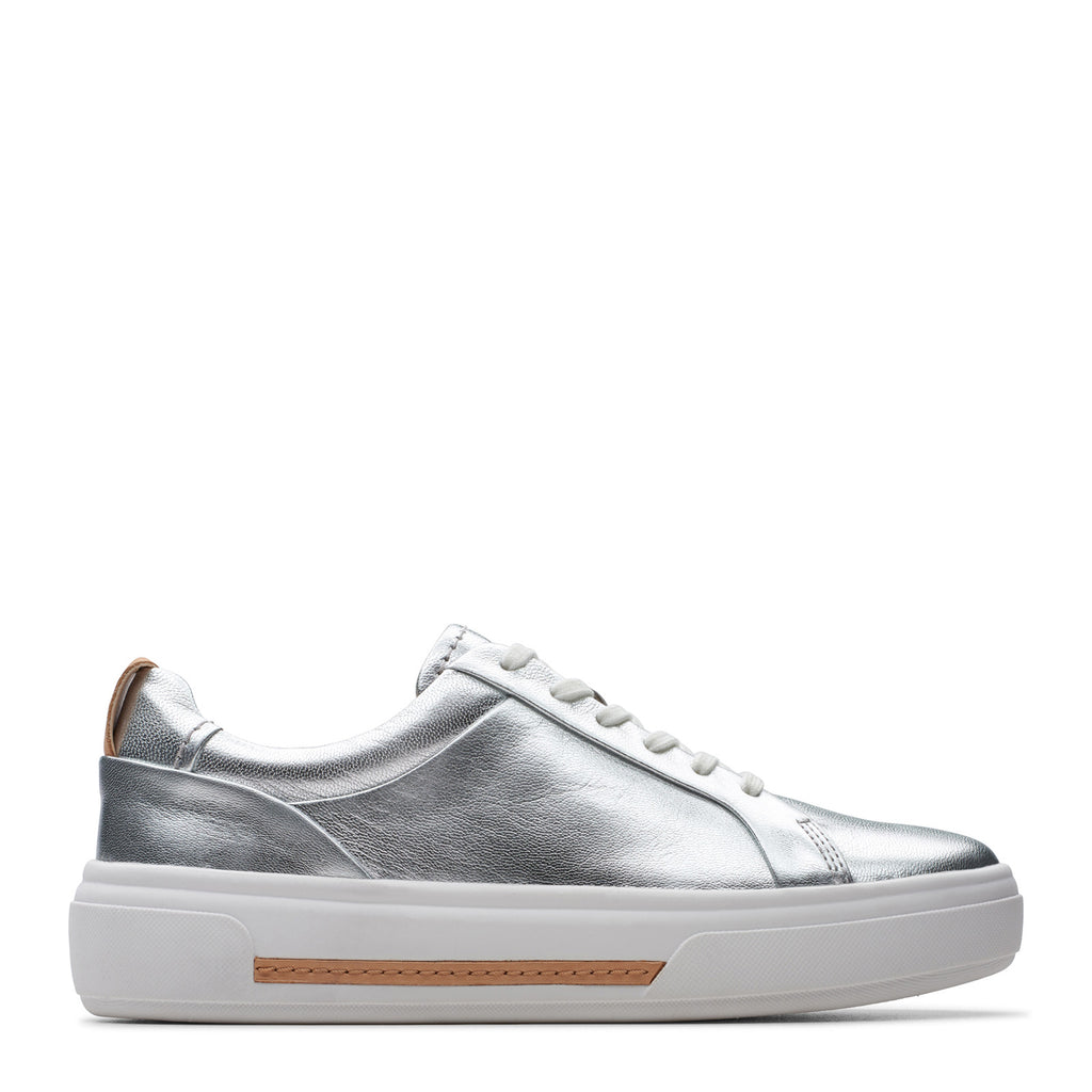 Women's Clarks Hollyhock Walk Sneaker SILVER LEATHER 26176310