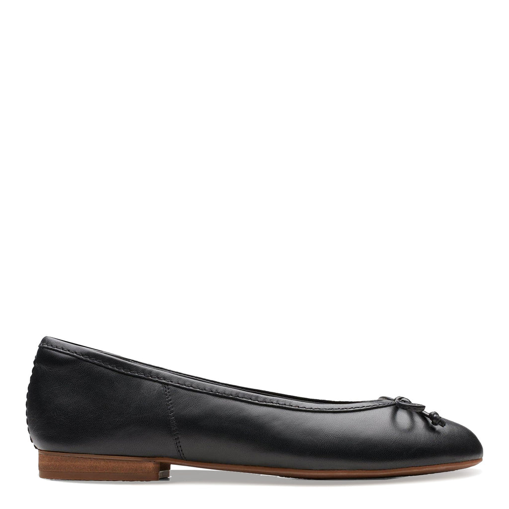 Women's Clarks Fawna Lily Flat BLACK 26176629
