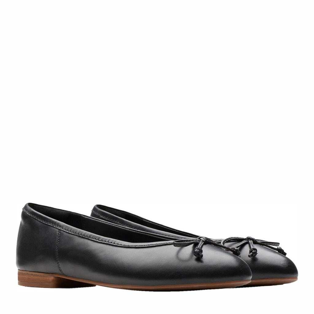 Women's Clarks Fawna Lily Flat BLACK 26176629