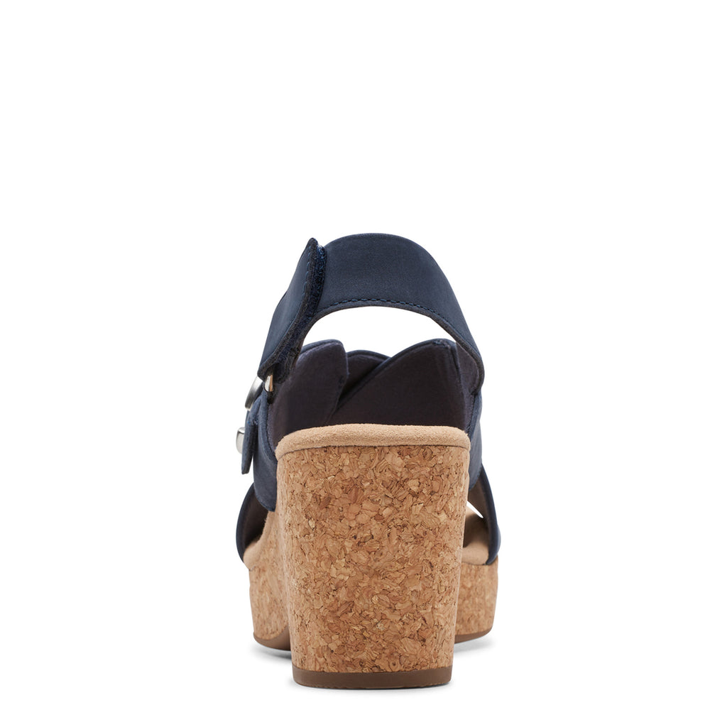 Women's Clarks Giselle Dove Sandal NAVY 26177146