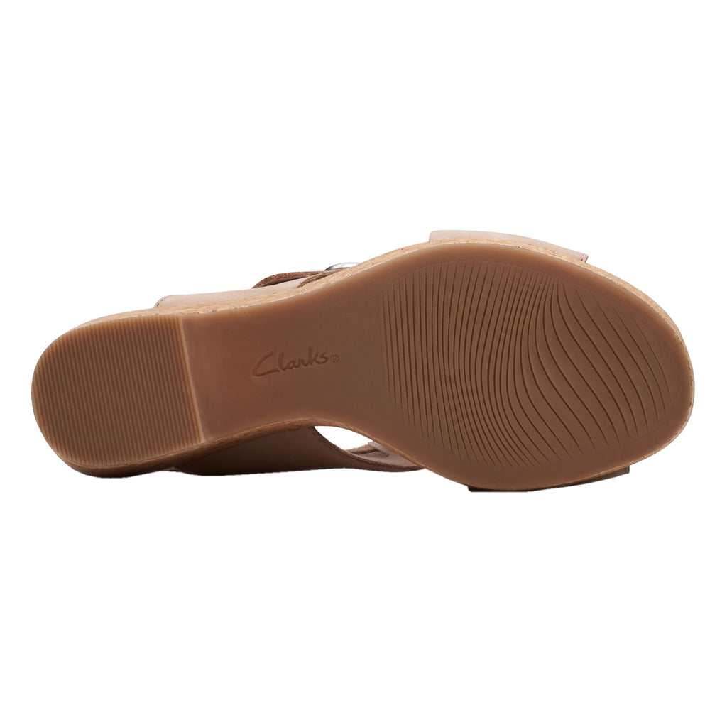 Women's Clarks Giselle Dove Sandal SAND 26177148