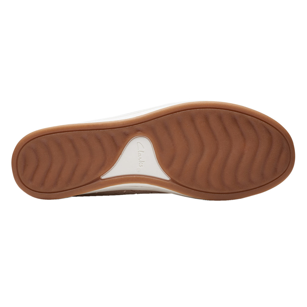 Women's Clarks Breeze Roam Slip-On Light Sand 26177231
