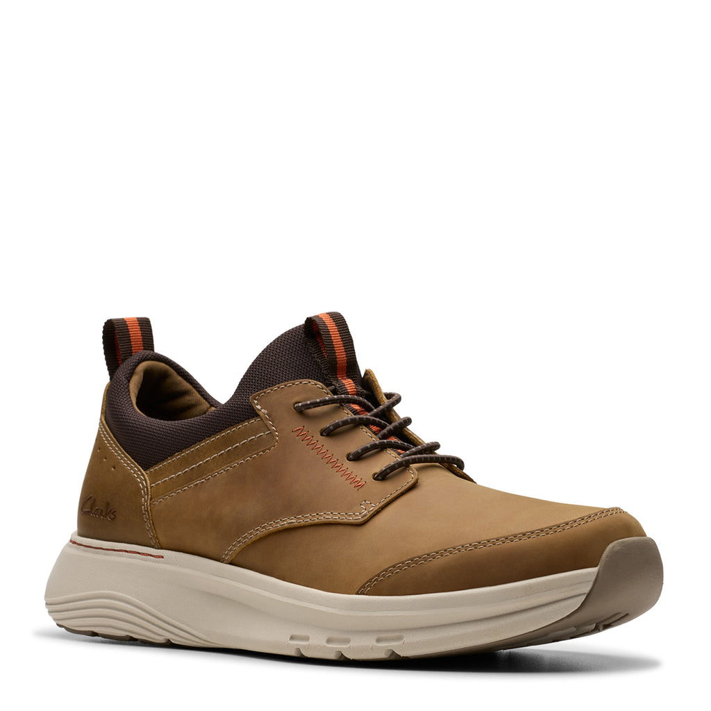 Men's Clarks Motion Trek EZ Sneaker DARK TAN LEATHER 26179452
