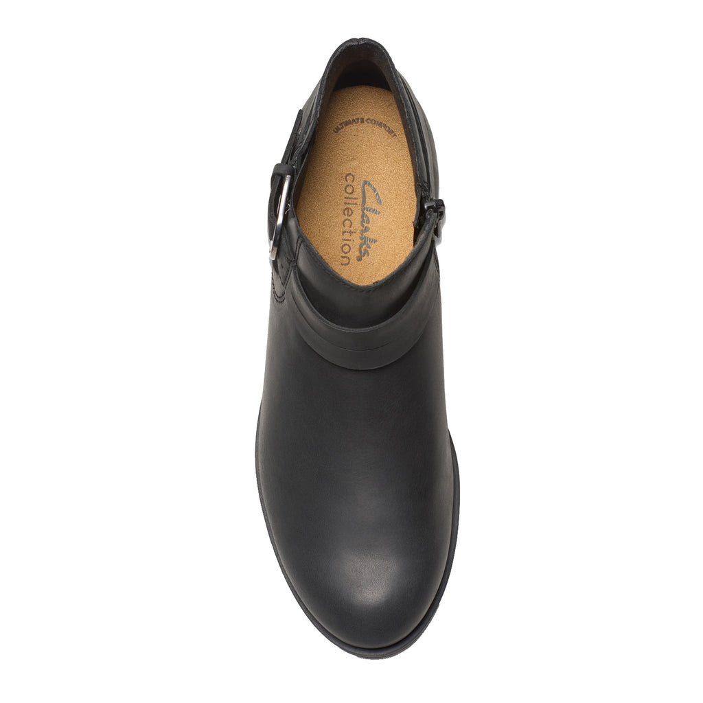 Women's Clarks Charlten Rae Boot BLACK OILY 26179573