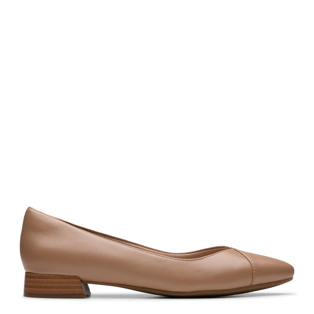 Women's Clarks Natalyn Wish Pump WARM BEIGE 26180015