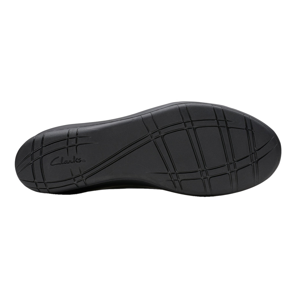 Women's Clarks Suttyn Zip Bootie BLACK CRINKLE PATENT 26180144