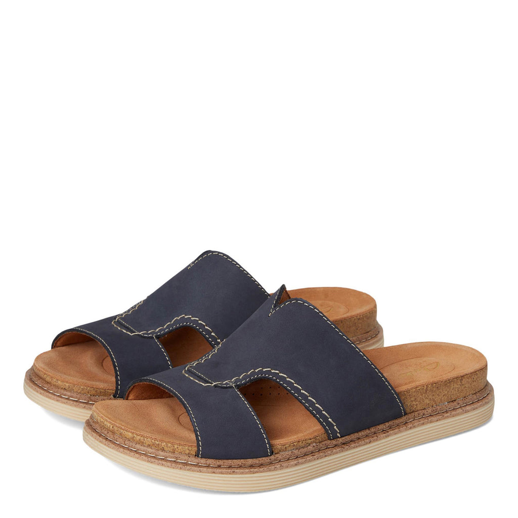 Women's Clarks Arwell Walk Sandal NAVY NUBUCK 26181417