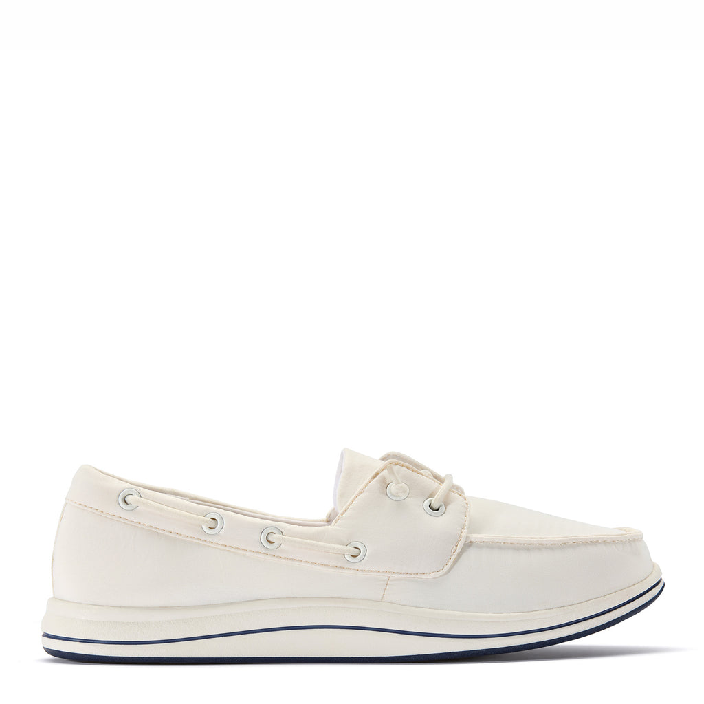Women's Clarks Breeze Edge Slip-On WHITE 26186978