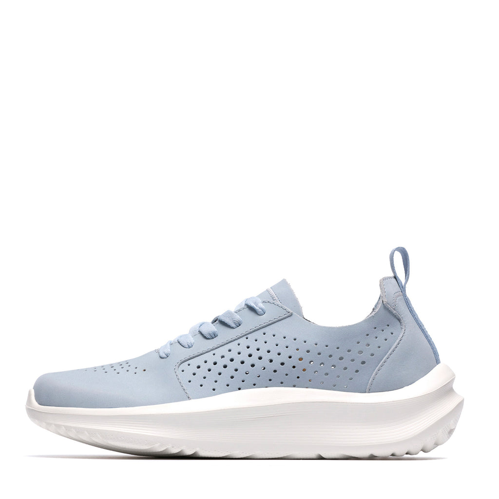 Women's Clarks Solevana Style Sneaker LIGHT BLUE 26187098