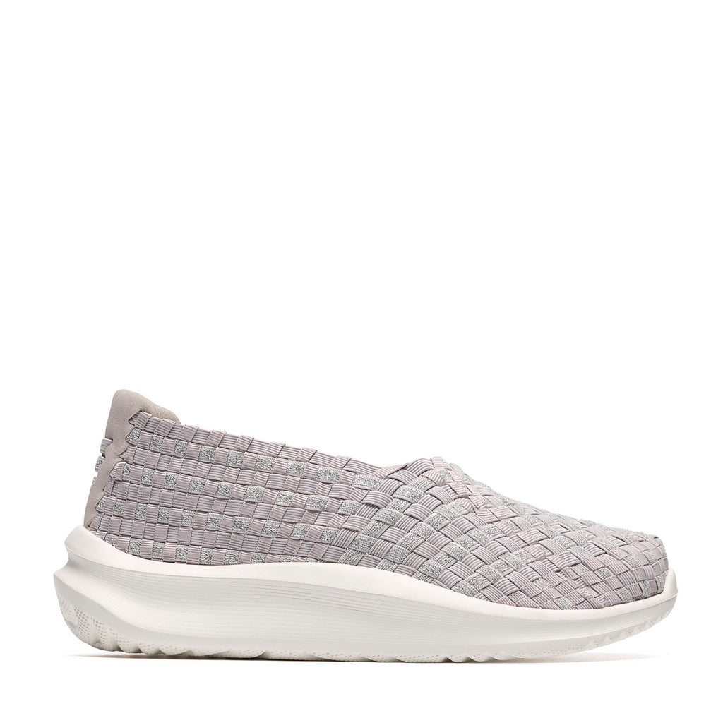 Women's Clarks Solevana Weave Sneaker PALE GREY 26187105