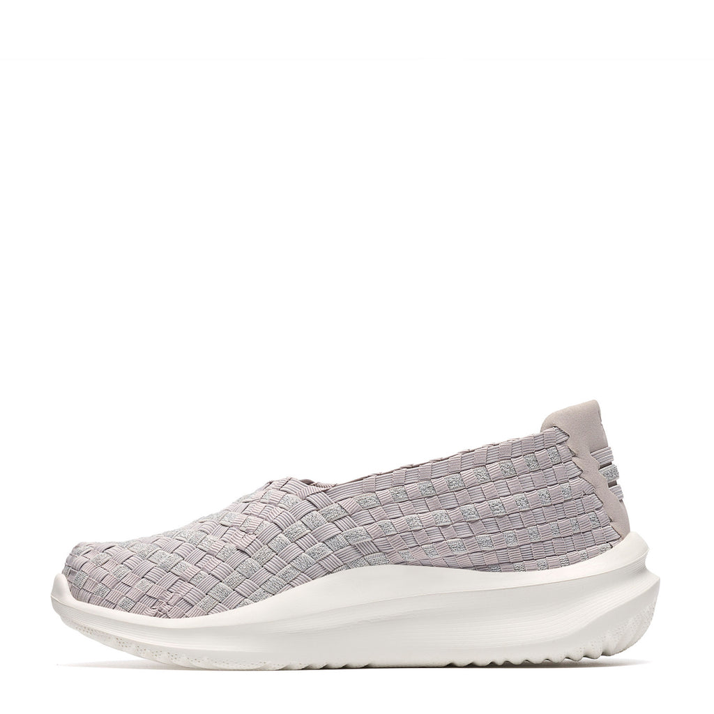 Women's Clarks Solevana Weave Sneaker PALE GREY 26187105