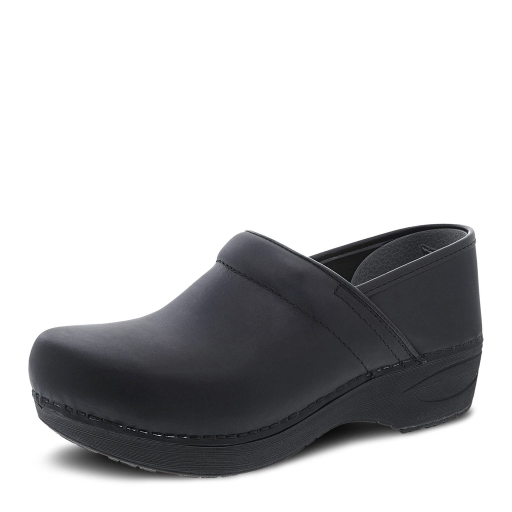 Women's Dansko XP 2.0 Work Shoe BLACK WATERPROOF 3950-020202