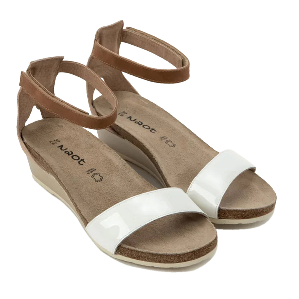 Women's Naot Pixie Sandal PORCELAIN PATENT / IVORY 5016-WCI