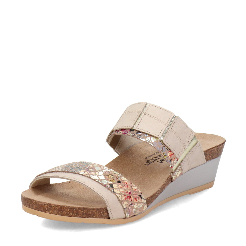 Women's Naot Royalty Sandal IVORY 5051-WHA