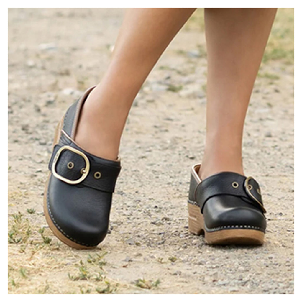 Women's Dansko Pearson Clog BLACK 616-026112