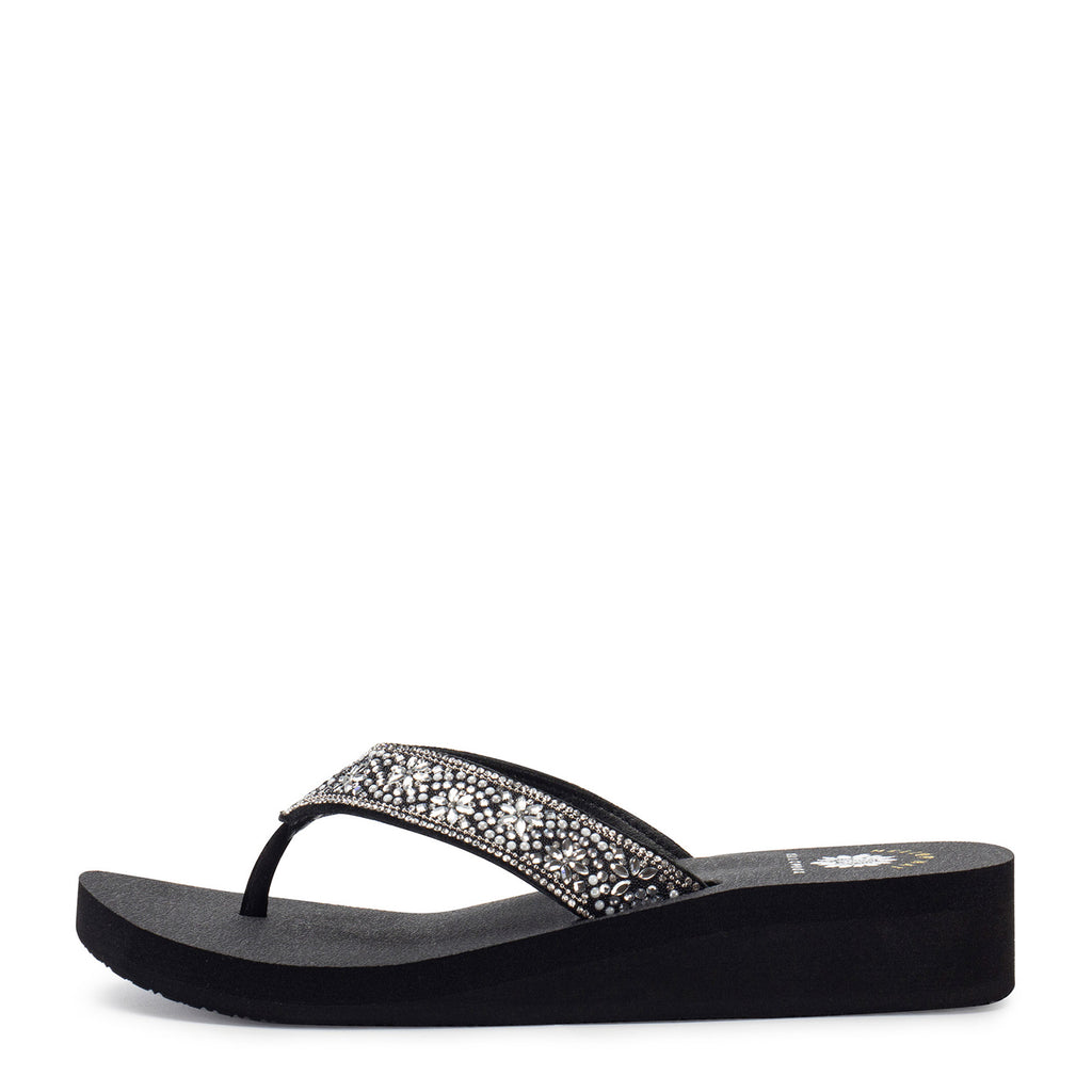 Women's Yellow Box Charilynn Sandal BLACK  WHITE 65627