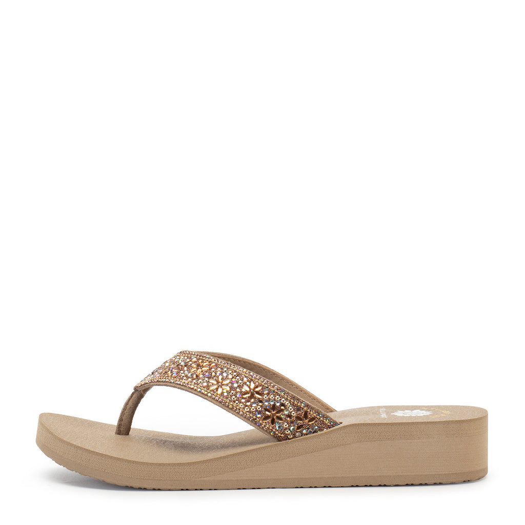 Women's Yellow Box Charilynn Sandal TAUPE 65629