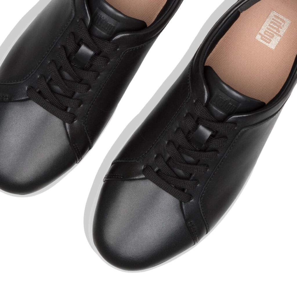Women's FitFlop Rally Sneaker BLACK/WHITE X22-001