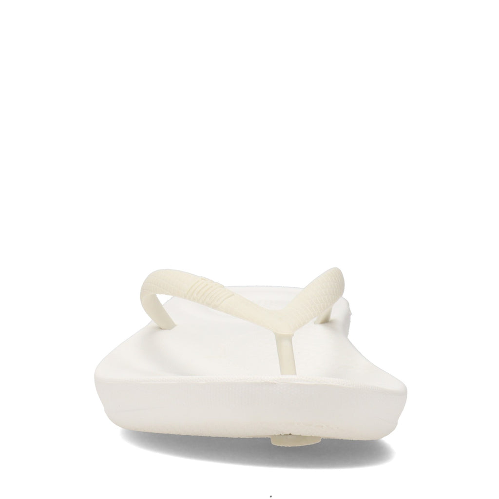 Women's FitFlop iQushion Flip-Flop URBAN WHITE E54-194