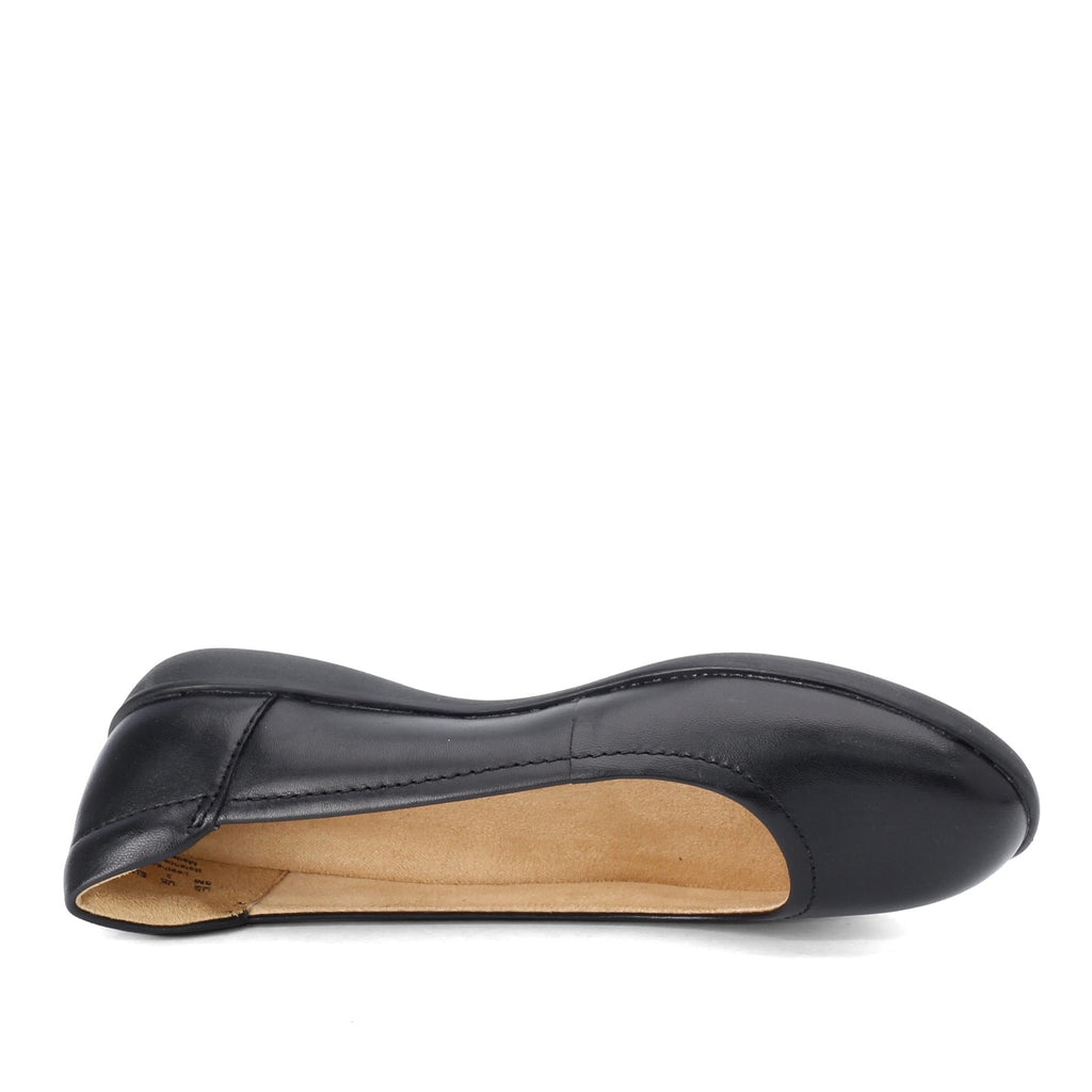 Women's Naturalizer Flexy Flat BLACK E8047L1001