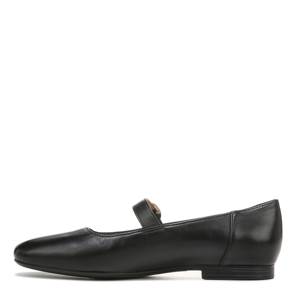 Women's Naturalizer Kelly Flat BLACK F3032L2008