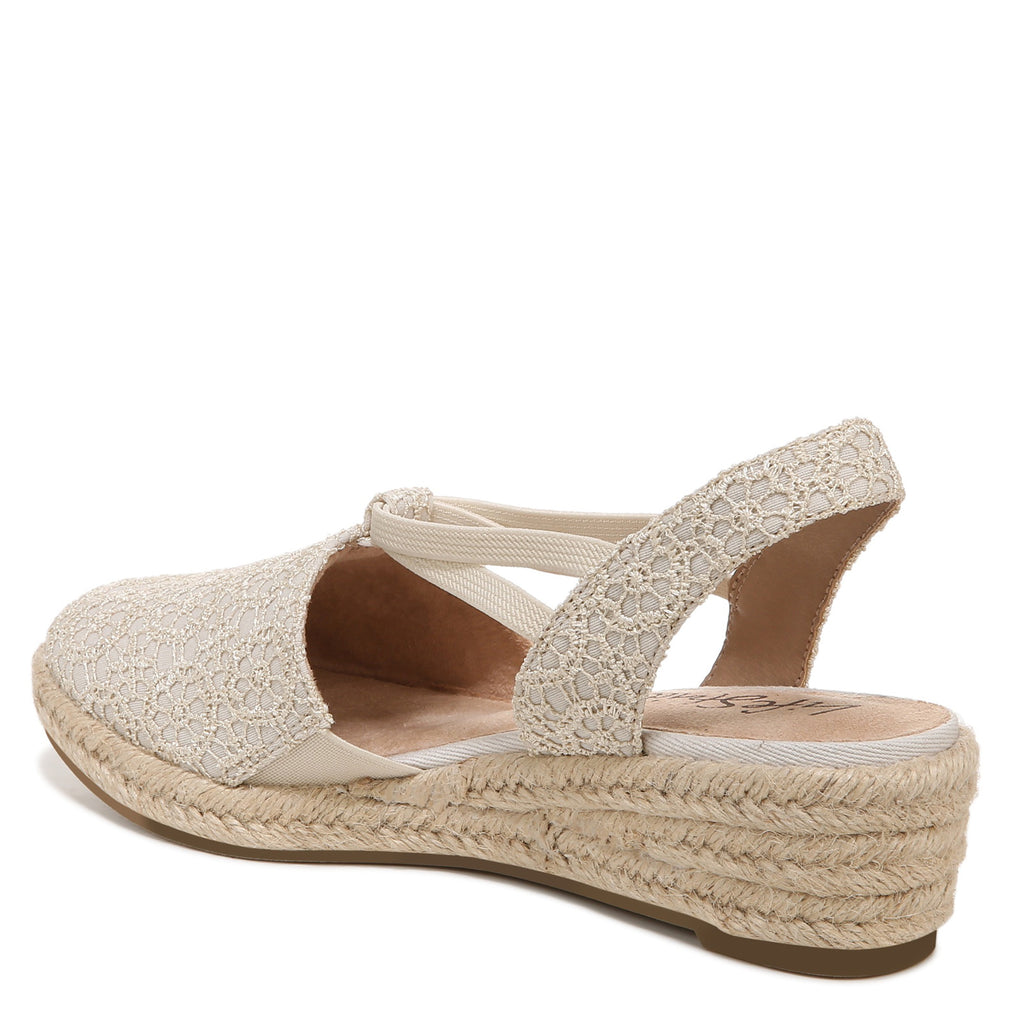 Women's LifeStride Katrina 2 Slip-On NATURAL G9792F4252